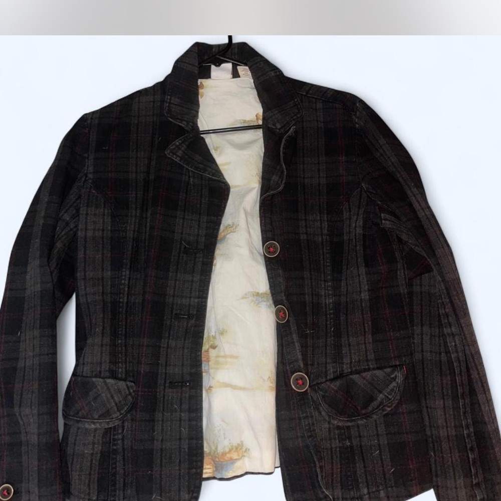 Natural Reflections Black and Cream Jacket